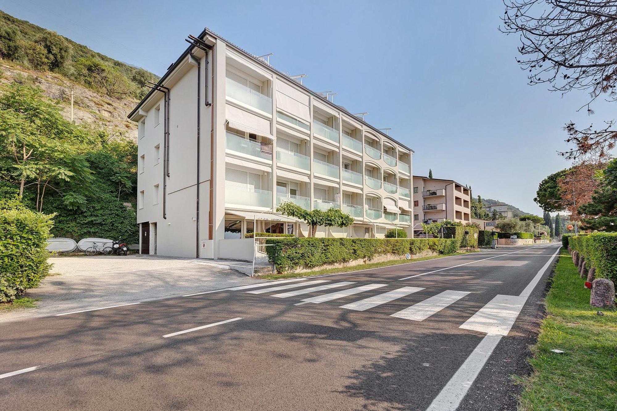 Apt Theo Val Di Sogno Garda Lake Малчезине Екстериор снимка